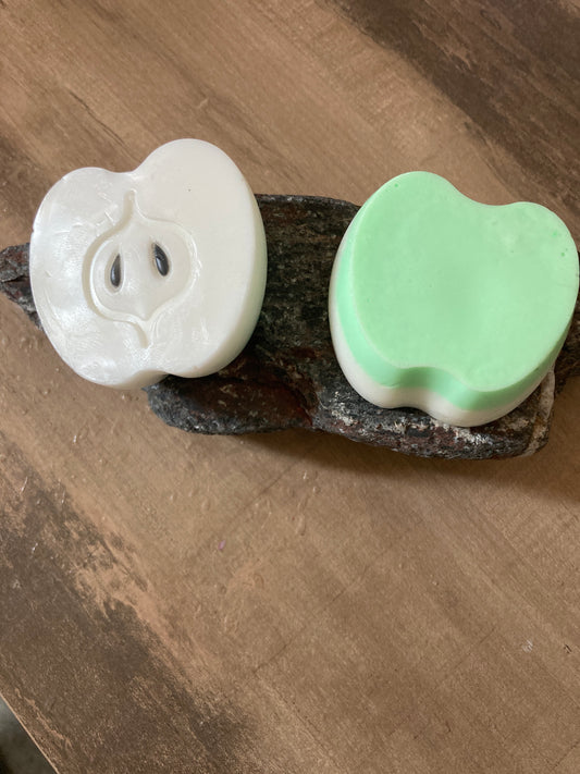 Savon DEMI POMME